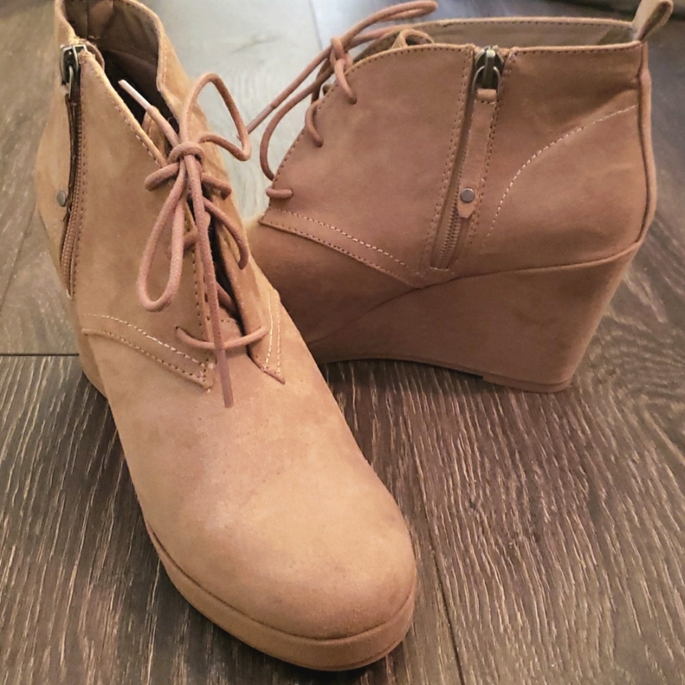 Like New - Suede Ankle Boots with Heel